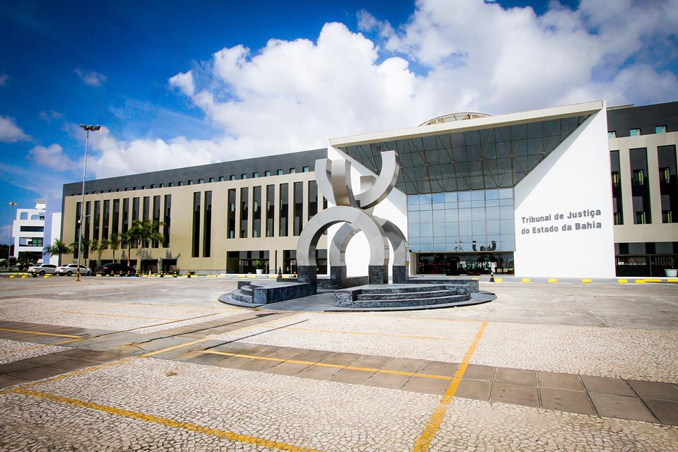 Bancos e o Dever de Detectar Golpes: Tribunal Condena Instituição por Falha em Monitoramento de Operações Atípicas