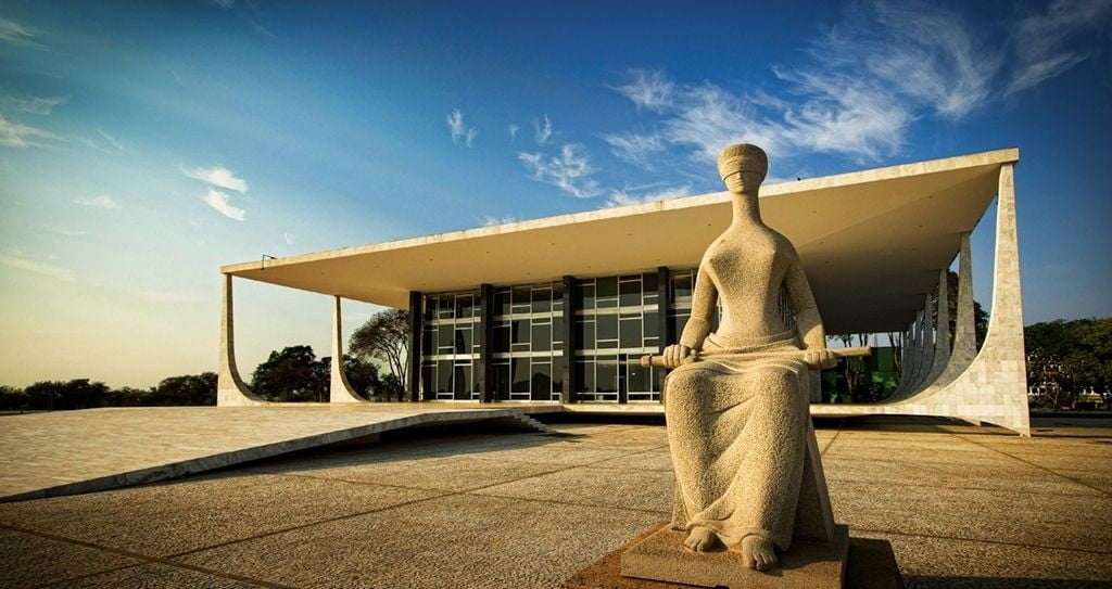 STF DECIDE: MUNICÍPIOS NÃO PODEM USAR A ÁREA DO IMÓVEL PARA DEFINIR A ALÍQUOTA DO IPTU